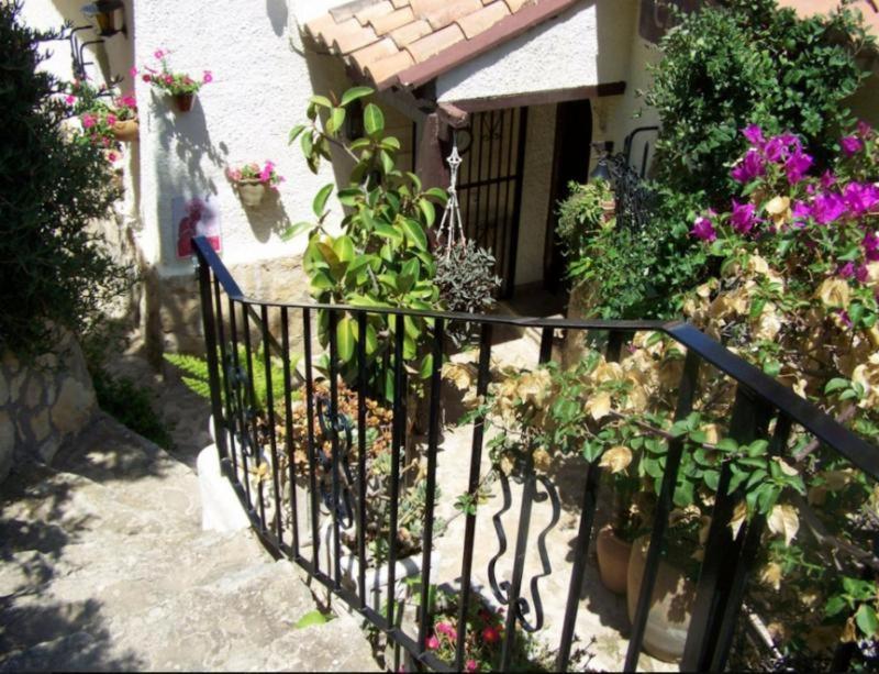 Laura Las Flores Calpe Exterior photo