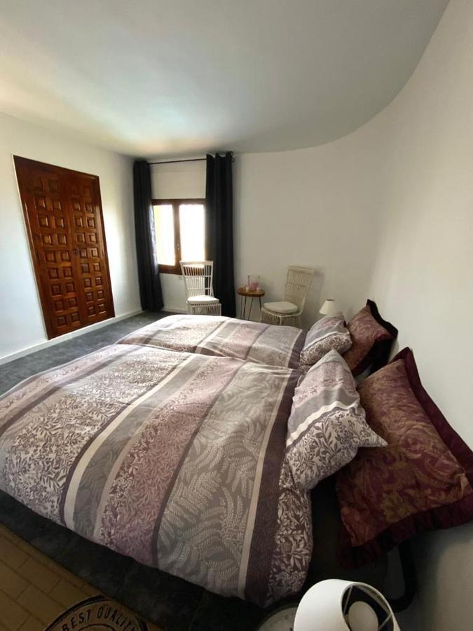 Laura Las Flores Calpe Exterior photo